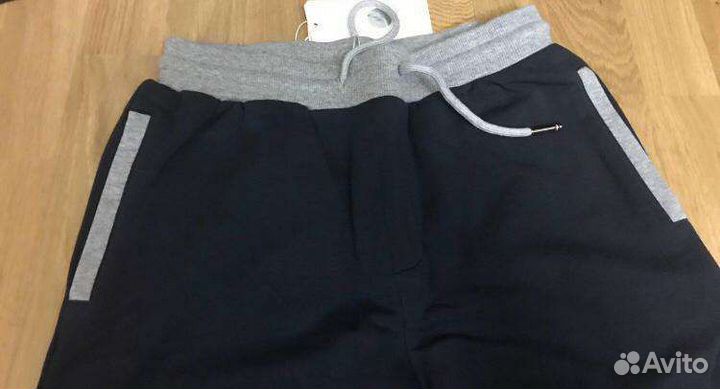 Спортивный костюм для мальчика 152 см