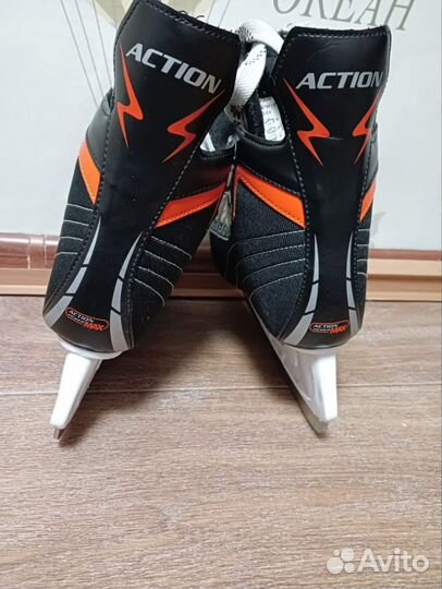 Коньки хоккейные мальчиковские