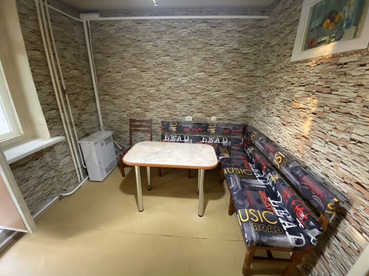 2-к. квартира, 52,7 м², 2/5 эт.