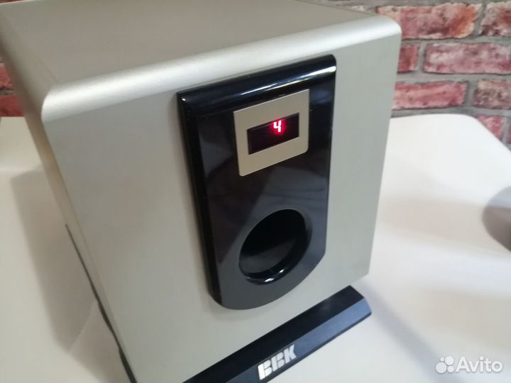 Акустическая система 5.1 BBK SP650S