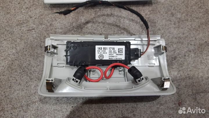 Центральный плафон для Volkswagen Polo 5 Sedan