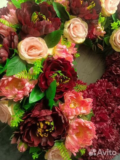 Продам венки похоронные ритуальные, круги, корзины