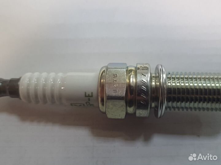 Свечи платиновые NGK 94017 (Denso ixuh22ftt)
