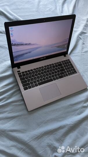 Ноутбук asus k550c