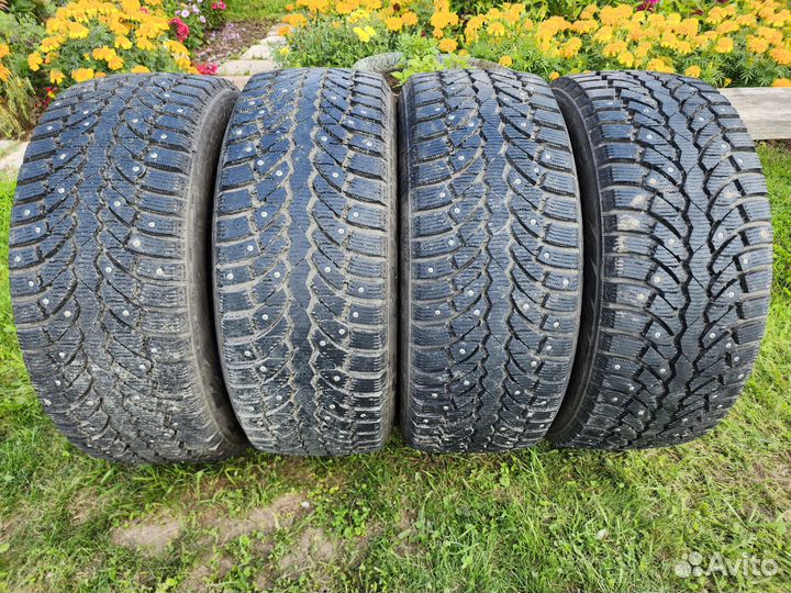 Pirelli Formula Ice 225/50 R17 98T