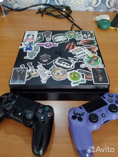 Sony PS4 slim 1tb