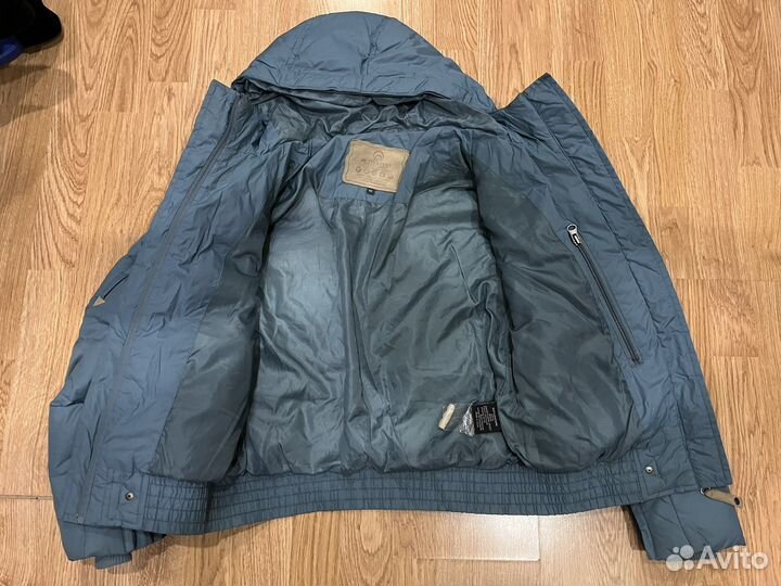 Зимняя пуховая куртка