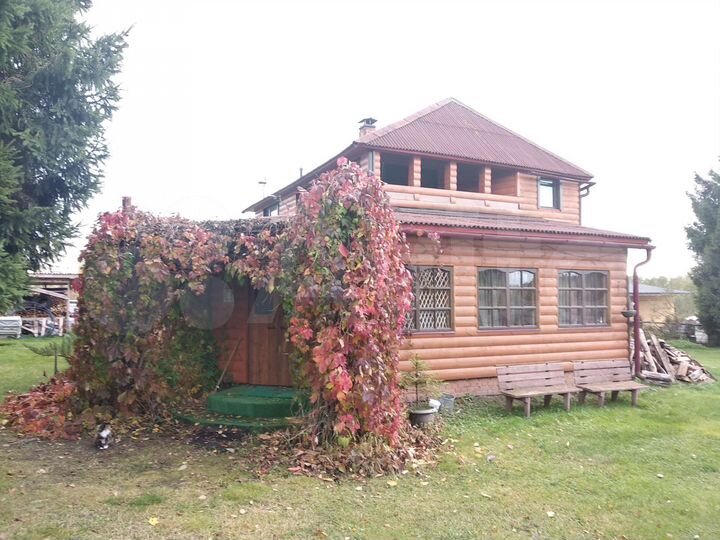 Дом 270 м² на участке 25 сот.