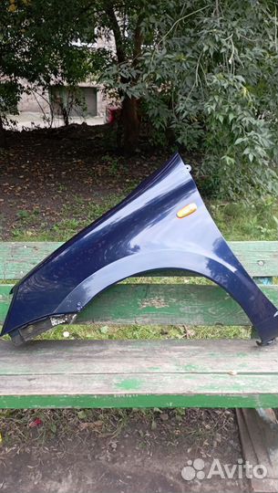 Крыло от гранты 2012г