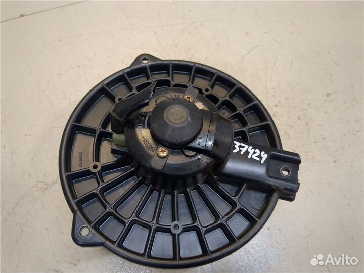 Двигатель отопителя Suzuki Liana, 2003