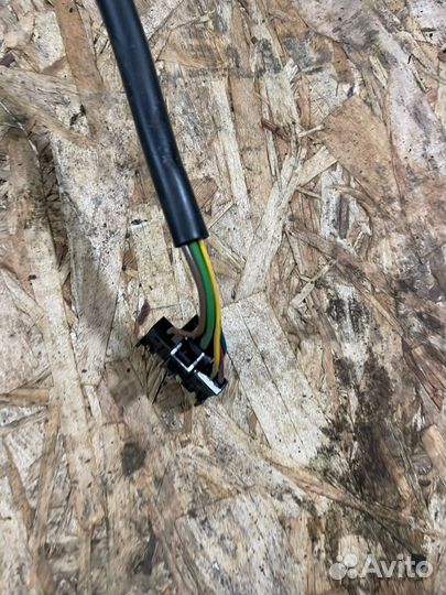 Задняя шторка двери Мерседес W221 правая