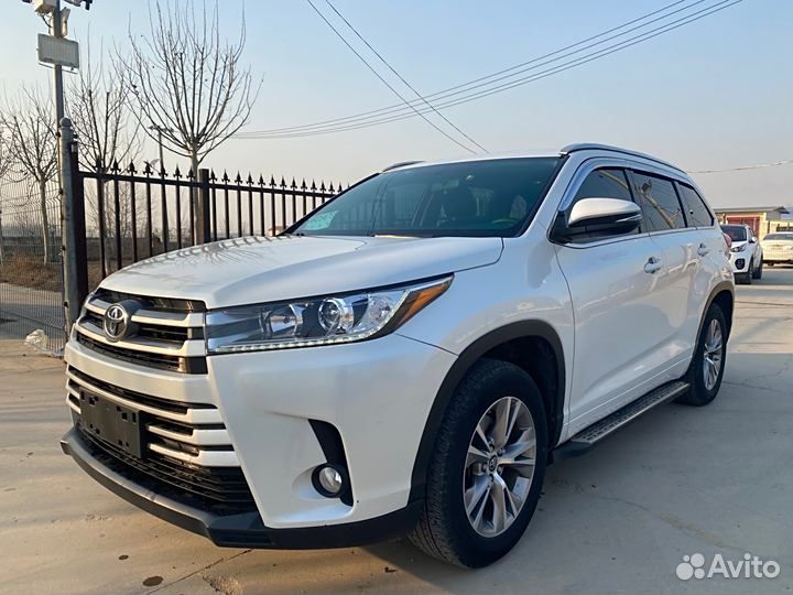 Toyota Highlander 2.0 AT, 2021, 49 409 км