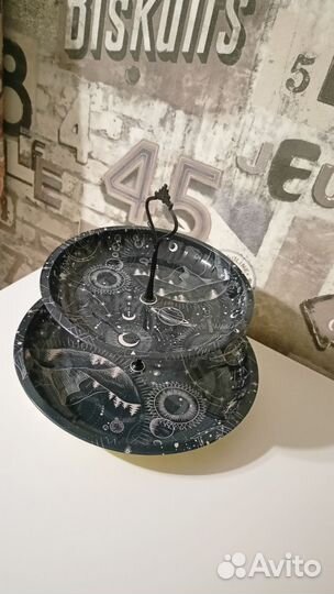 Двухъярусная фруктовница