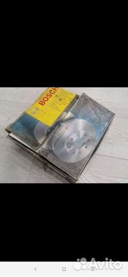 Передние тормозные колодки на Peugeot и Citroen