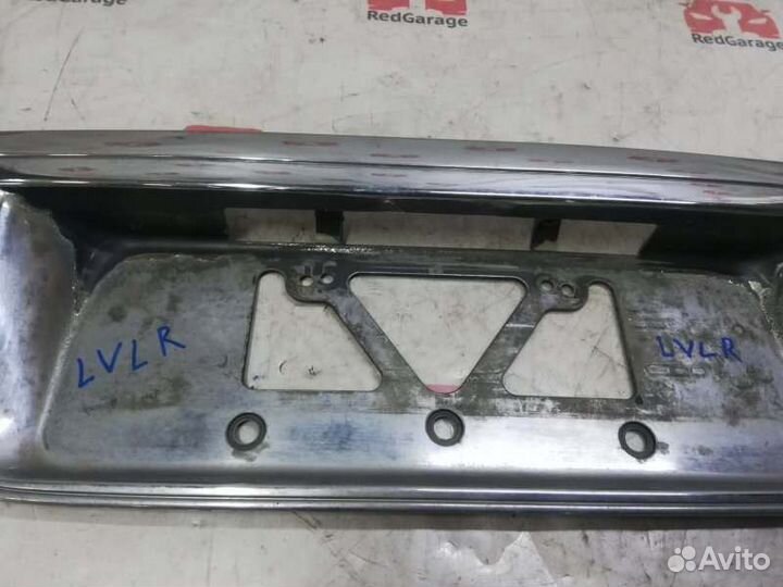 Накладка двери багажника задняя Mazda Mpv KD-lvlr