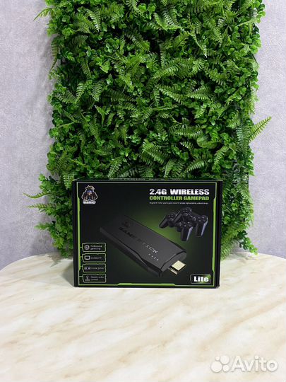 Игровая приставка ретро game stick wireless lite