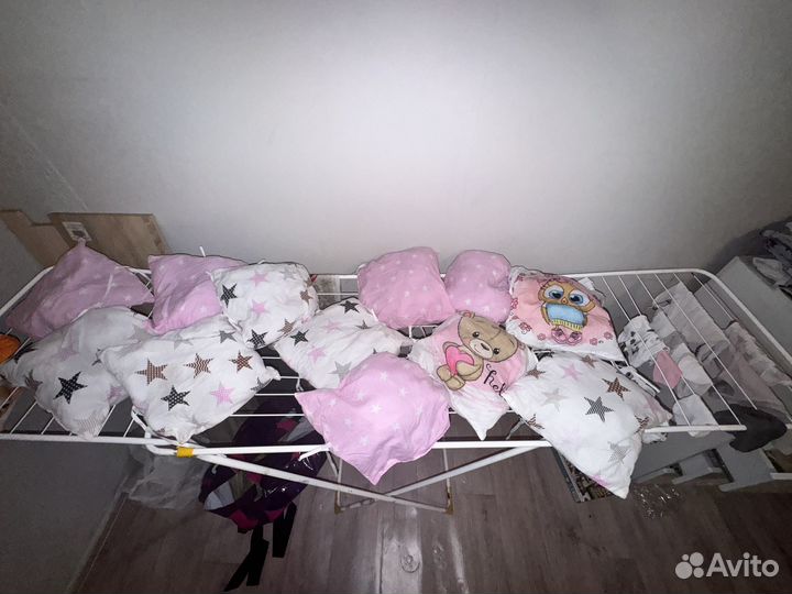 Бортики в кроватку