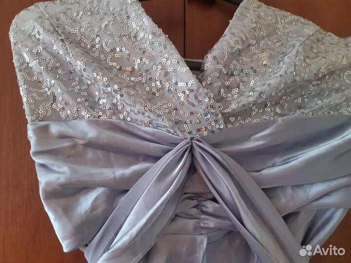 Платье вечернее