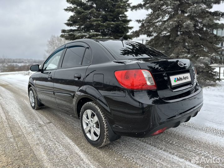 Kia Rio 1.4 МТ, 2010, 149 000 км
