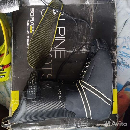 Горнолыжные ботинки Fischer soma RC4 140 26.5