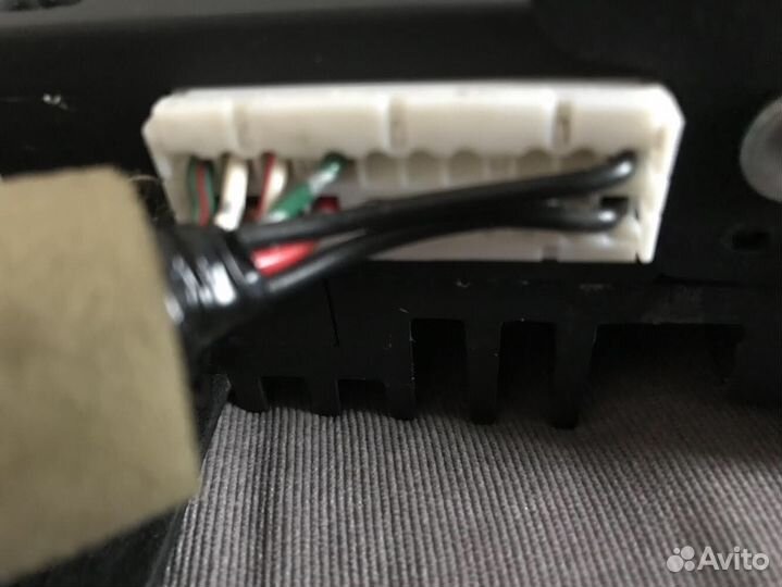 Аудиосистема McIntosh Subaru Legacy 09-14