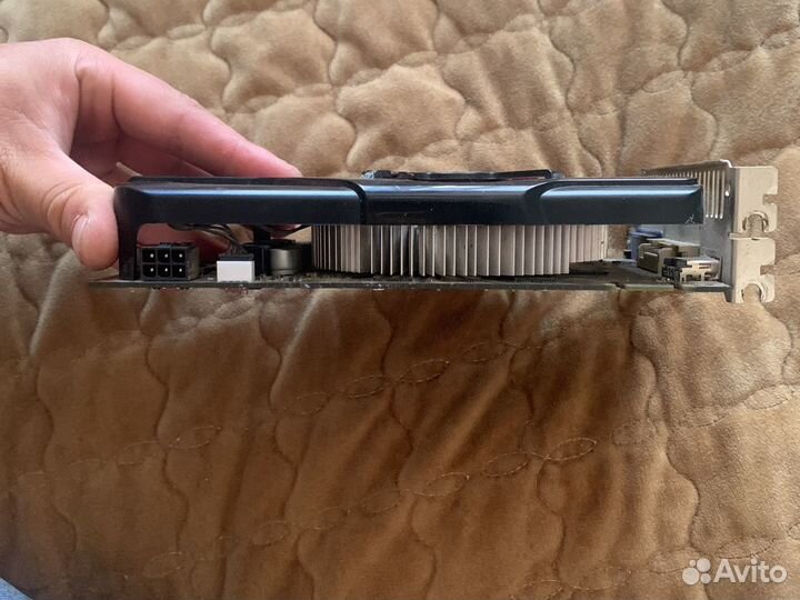Видеокарта gtx550ti 1gb
