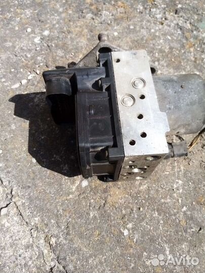 Мерседес Вито 639 блок ABS