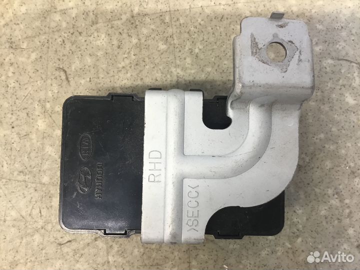 Блок электронный Kia Sportage 2010-2015