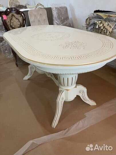 Стол новый