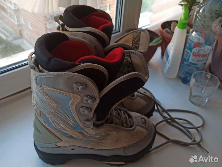 Сноубордические ботинки