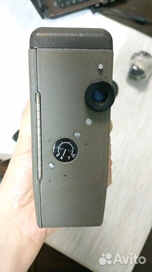 Винтажная кинокамера canon 8мм. 1970е