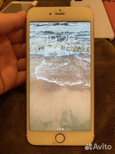 Телефон iPhone 6S Plus