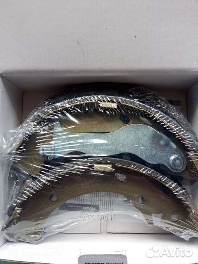 Задние тормозные колодки solaris