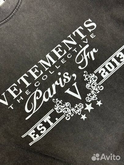 Футболка Vetements