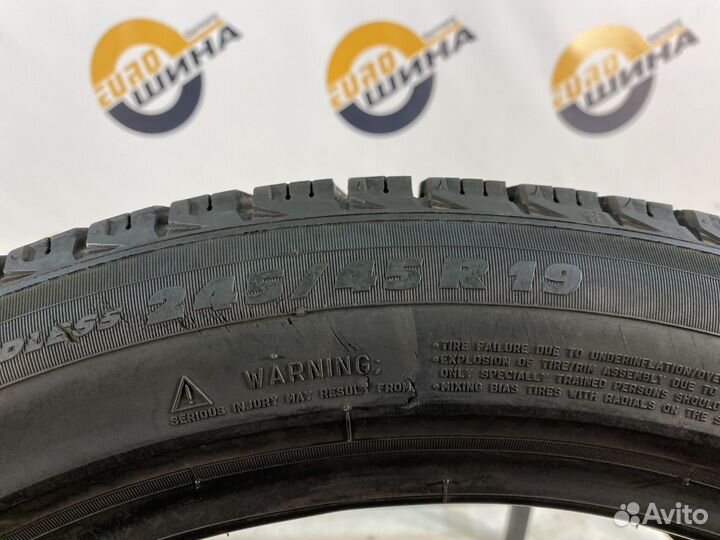 Michelin X-Ice XI3 245/45 R19 99T