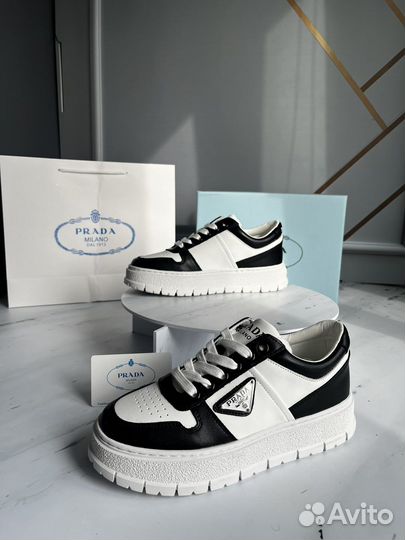Женские кеды prada