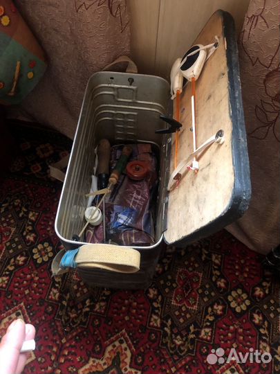 Ледобуры и ящики для зимней рыбалки