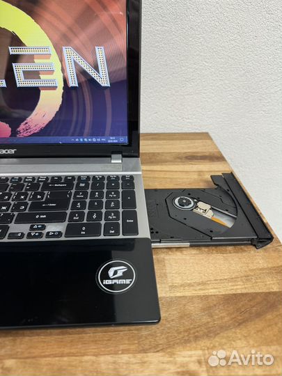 Мега игровой Acer A10 4 ядра 8Gb SSD256 две видюхи