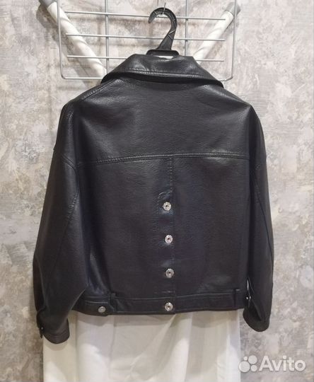 Кожаная куртка косуха женская