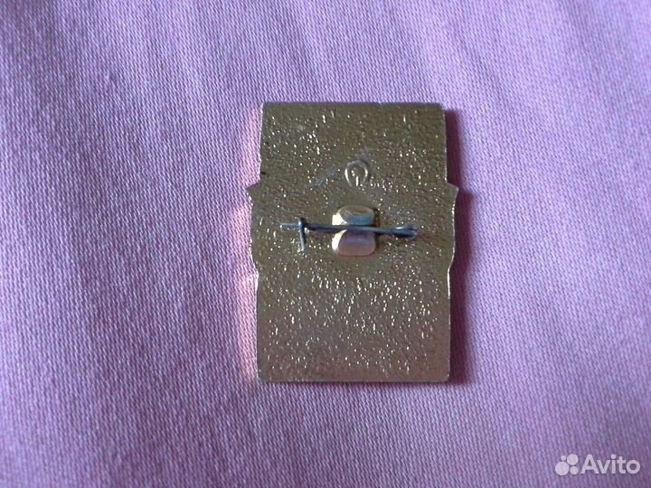 Значок времён СССР