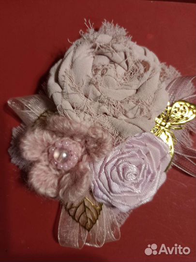 Брошь ручной работы