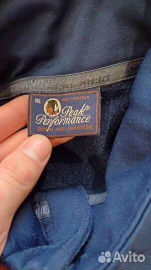 Флиска/толстовка peak performance