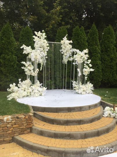 Оформление, украшение свадеб, выездные регистрации