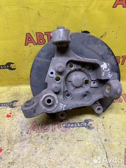 Кулак задний левый Nissan Teana J31 VQ23DE 2006