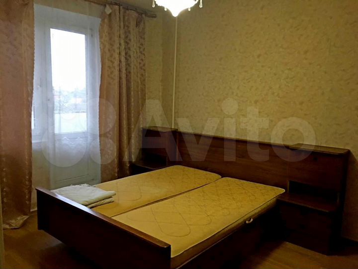 3-к. квартира, 71 м², 3/9 эт.