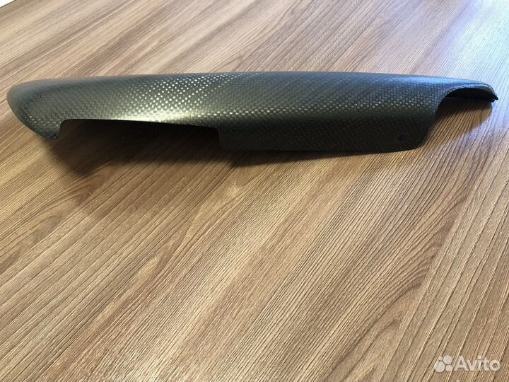 Карбоновые боковые накладки Ducati Monster