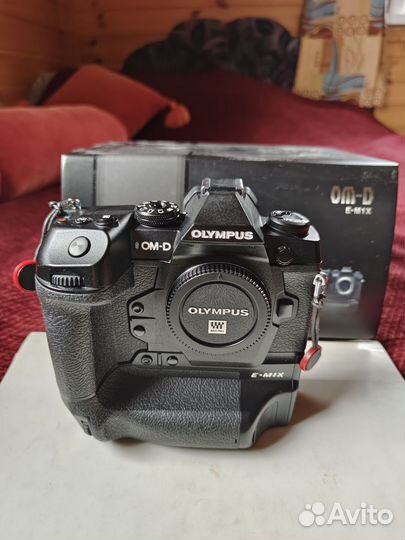 Камера Olympus OM-D E-M1X