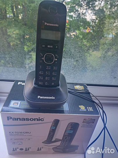 Цифровой беспроводной телефон Panasonic