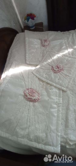 Покрывало на 2 х спальную кровать новое
