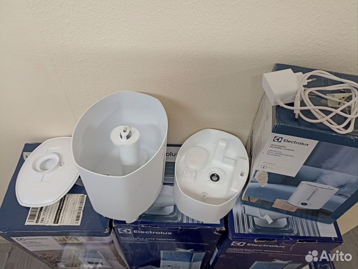 Увлажнитель воздуха Electrolux EHU-6015D UltraLine